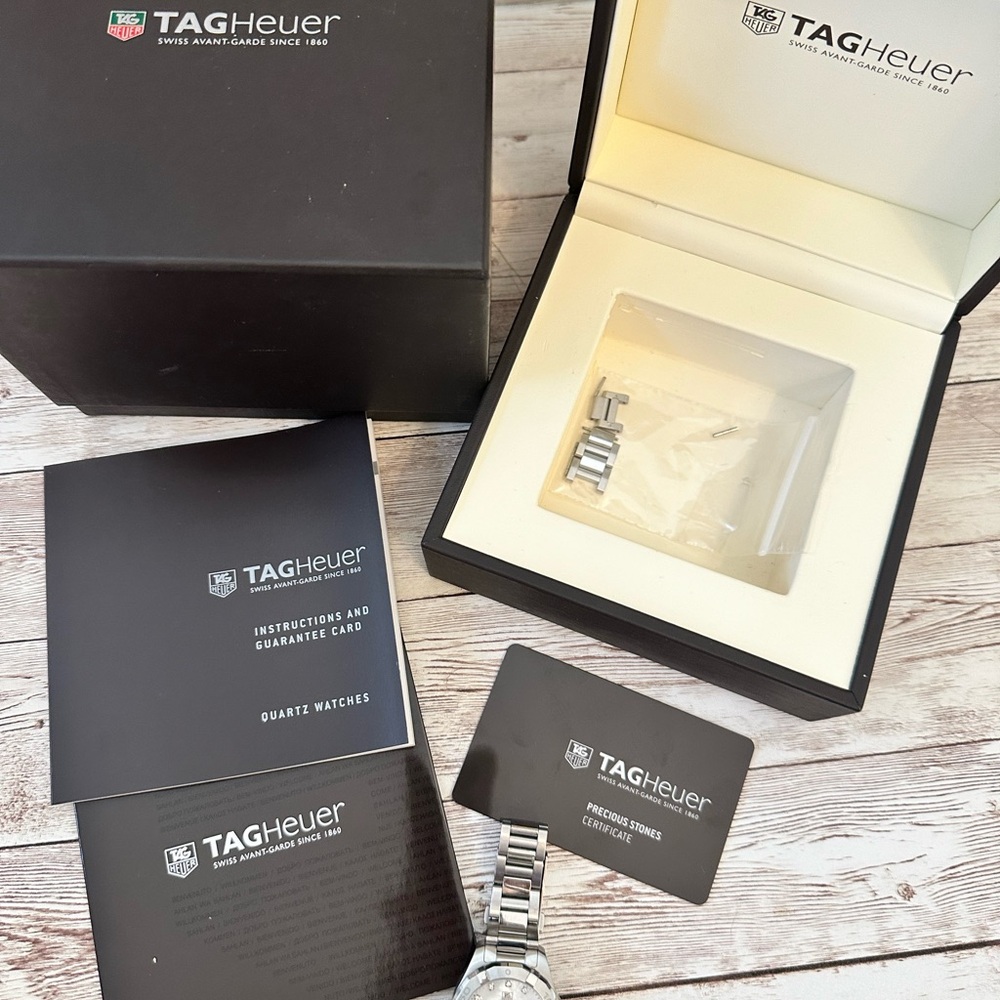 Tag Heuer Stainless Steel Silver and White Aquaracer Watch - Picture 7 of 8